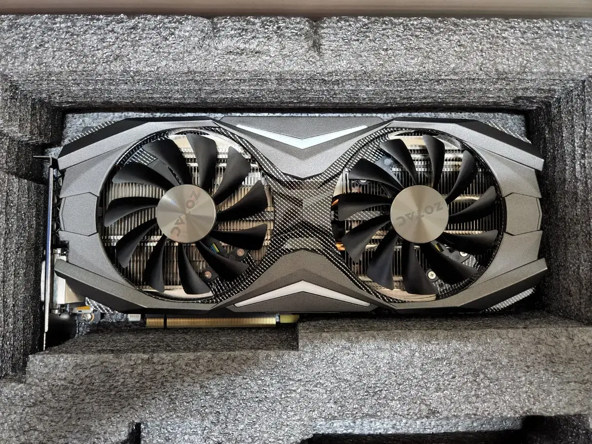 거의새것)조텍 그래픽카드 GTX1080 oc 8G 급처